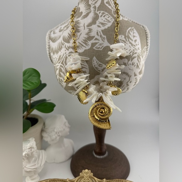 Seashell Statement Necklace – Stainless Steel PVD Gold Plated with Resin Accents - Picture 8 of 12